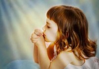 10 кроків, що допоможуть навчити дитину молитися